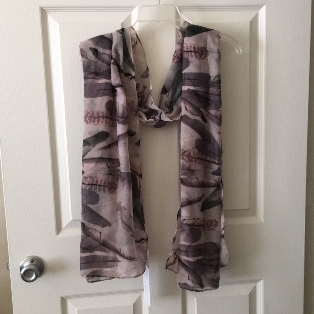 Charming Charlie Feather Print Scarf NWT